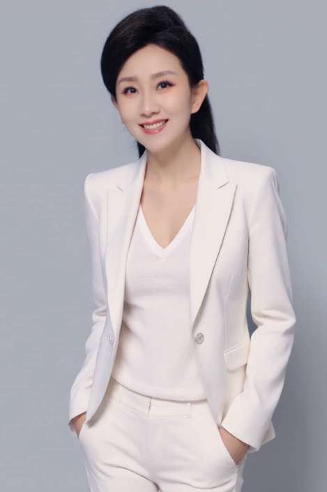 主持人张杰的图片